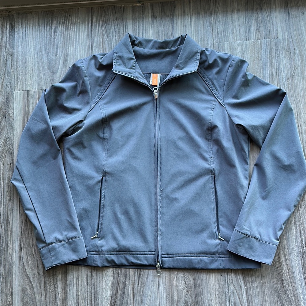 Grey lucy zip up SZ medium